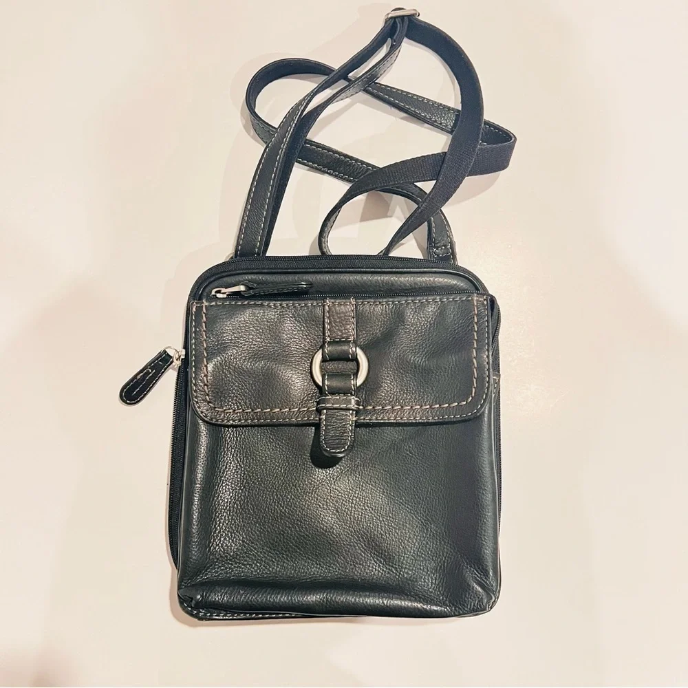 VTG FOSSIL Black Luxurious Leather Crossbody Messenger Bag Handbag Organizer
